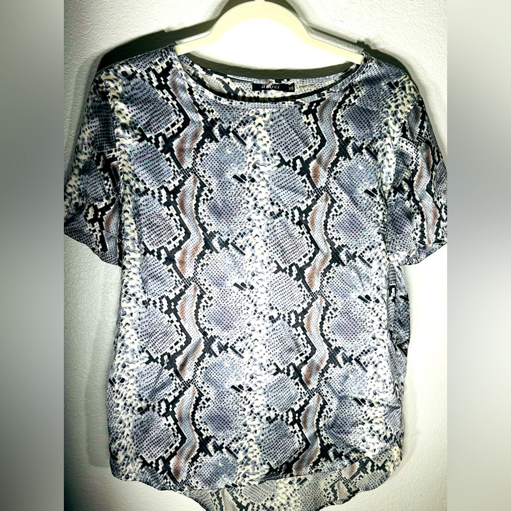 100% silk snakeskin pure amici top